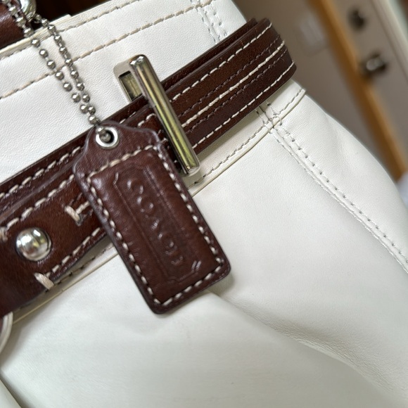 COACH Hampton Leather Satchel Soho Handbag Purse F12476 - Picture 10 of 15